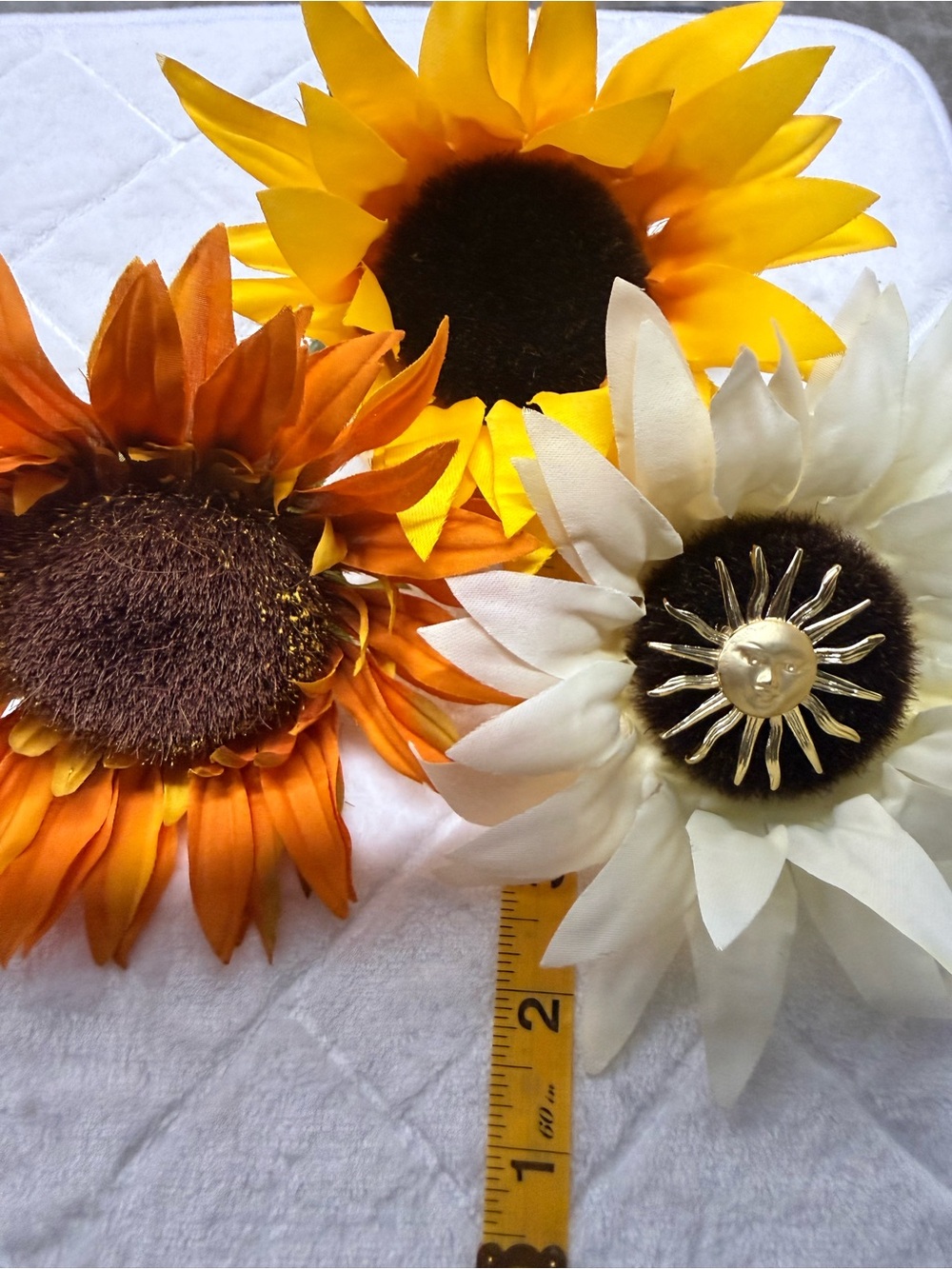 A Beautiful Gold Sun Brooch Pendant